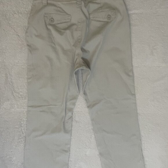 Lee Comfort stretch waist size 12 Medium - gently used - Picture 3 of 3